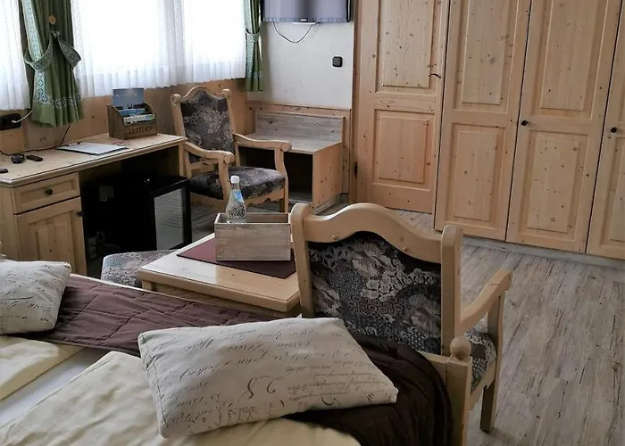 Clemens Ξενοδοχείο